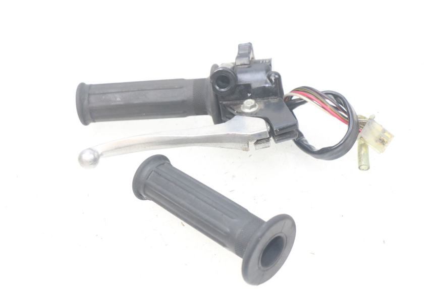 photo de RECHTER LENKERHEBEL YAMAHA PW 50 (1984 - 2020)