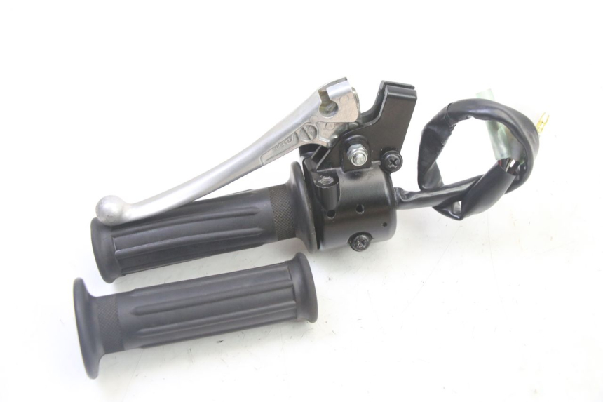 photo de RECHTER LENKERHEBEL YAMAHA PW 50 (1984 - 2020)