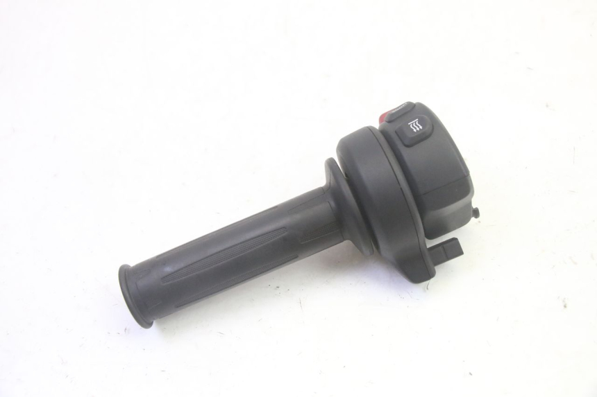 photo de RECHTS SCHALTER BMW R GS 1250 (2021 - 2024) - Details der Befestigungspunkte