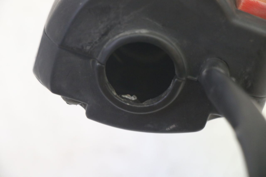 photo de RECHTER LENKERHEBEL RIDE RACE 2T 50 (2012 - 2017) - Details der Befestigungspunkte