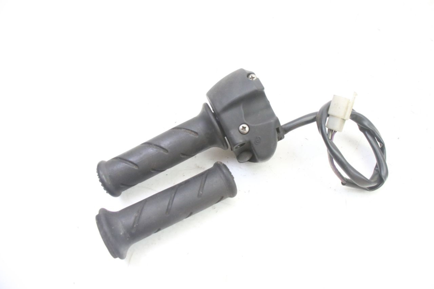 photo de RECHTS SCHALTER PEUGEOT SATELIS 250 (2006 - 2012)