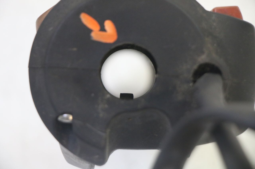 photo de RECHTS SCHALTER PEUGEOT SATELIS 125 (2013 - 2018)