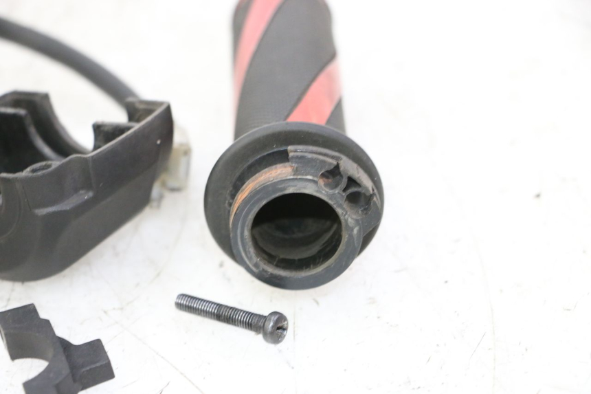 photo de RECHTS SCHALTER APRILIA SR R 2T LC 50 (2018 - 2021)