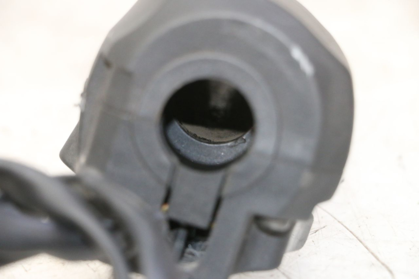 photo de RECHTS SCHALTER APRILIA SR R 2T LC 50 (2018 - 2021)