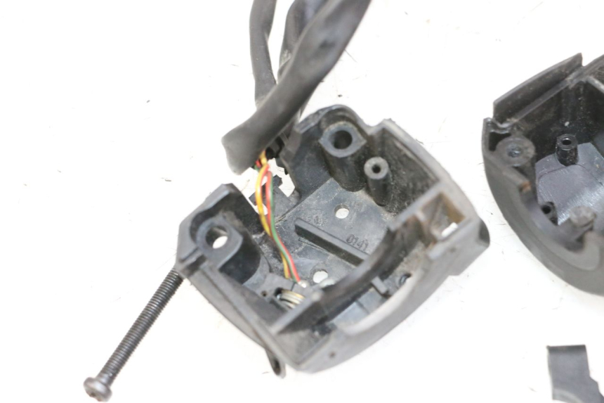 photo de RECHTS SCHALTER APRILIA SR R 2T LC 50 (2018 - 2021)