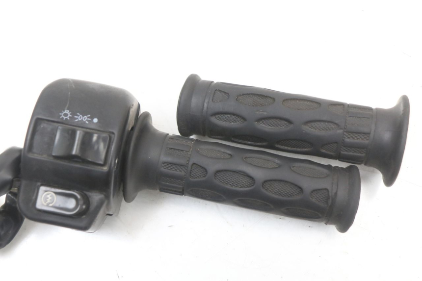 photo de RECHTS SCHALTER BEELINE VELOCE 4T 50 (2011 - 2020)