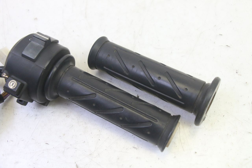 photo de RECHTER LENKERHEBEL DAELIM VJ ROADWIN FI 125 (2008 - 2017) - Alternative Perspektive