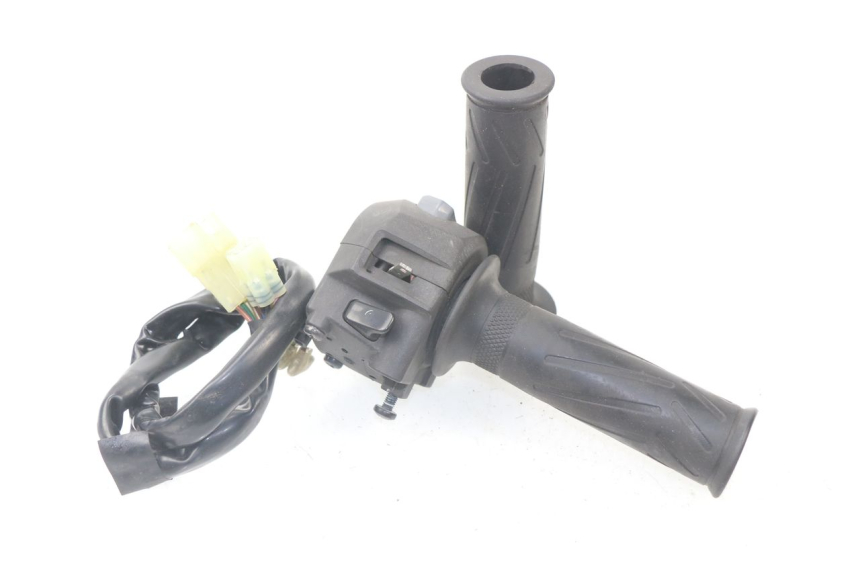 photo de RECHTS SCHALTER YAMAHA XMAX X-MAX ABS 125 (2014 - 2016) - Hauptansicht