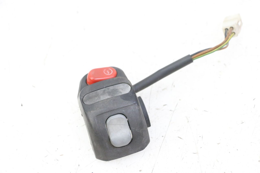 photo de RECHTER LENKERHEBEL YAMAHA YP MAJESTY 125 (2002 - 2006)