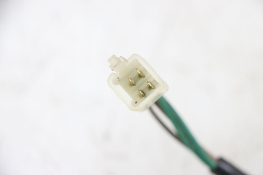 photo de WARNBLINKER SCHALTER SYM GTS EVO 125 (2009 - 2013) - Technische Nahaufnahme