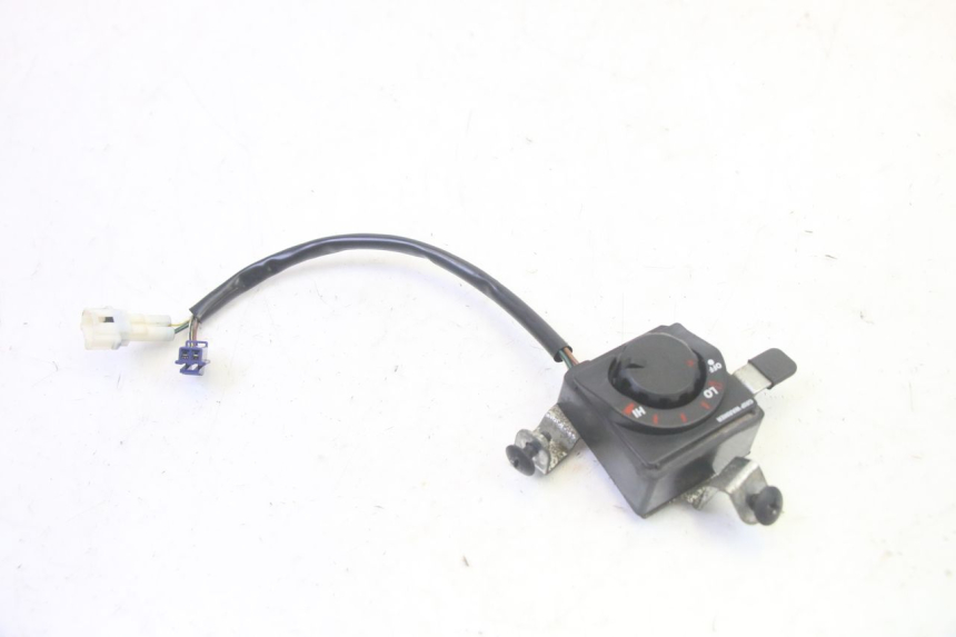 photo de SCHALTER YAMAHA FJR ABS 1300 (2006 - 2012) - Zoom auf Gebrauchszustand