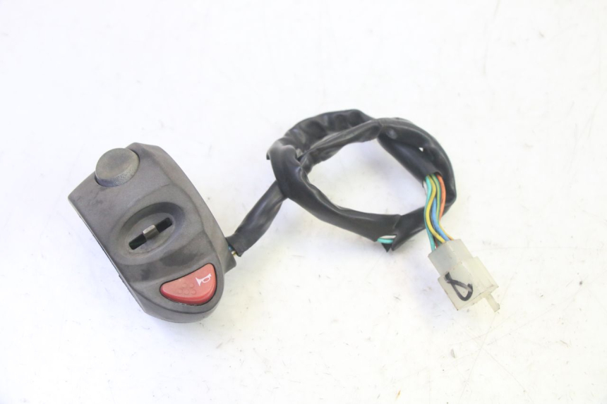 photo de LINKS SCHALTER ADIVA AD3 300 (2014 - 2020)