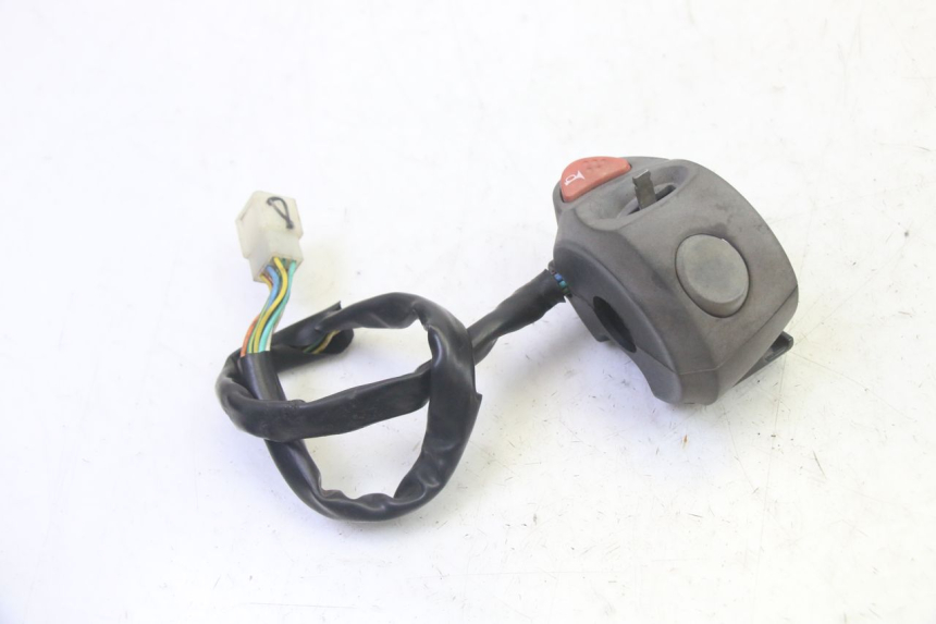 photo de LINKS SCHALTER ADIVA AD3 300 (2014 - 2020)