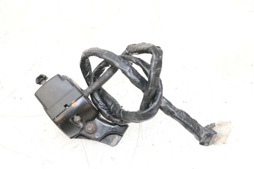 photo de LINKS SCHALTER MBK BOOSTER SPIRIT NAKED 50 (2004 - 2017) - Technische Nahaufnahme