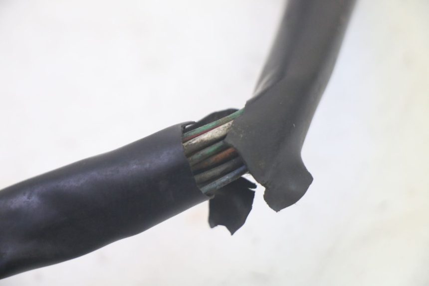 photo de LINKS SCHALTER SUZUKI BURGMAN EXECUTIVE ABS 650 (2006 - 2012) - Geprüftes Gebrauchtteil