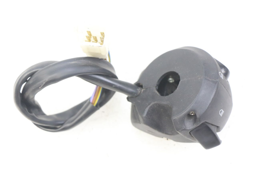 photo de LINKS SCHALTER PEUGEOT CITYSTAR IE 2T 50 (2018 - 2021) - Detailansicht des Bauteils