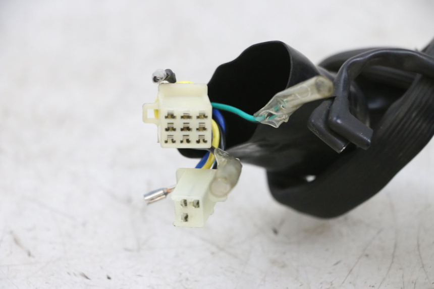 photo de LINKS SCHALTER KSR CODE 125 (2018 - 2020) - Oberflächenzustand und Material