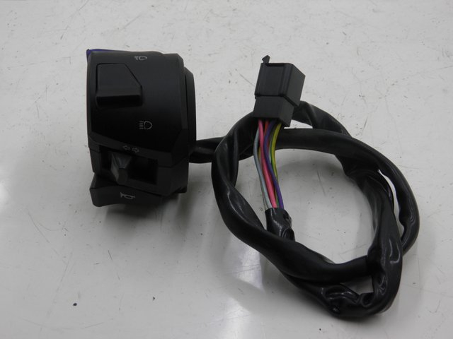 photo de LINKS SCHALTER DERBI GP MAX 250 (2006 - 2008)