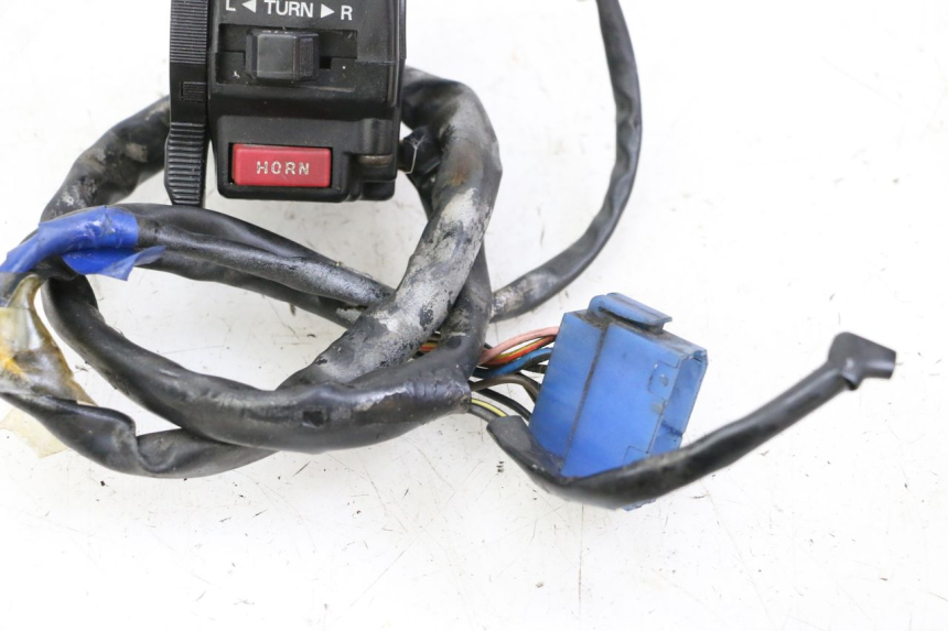 photo de LINKS SCHALTER YAMAHA FJ 36Y 1100 (1984 - 1985)