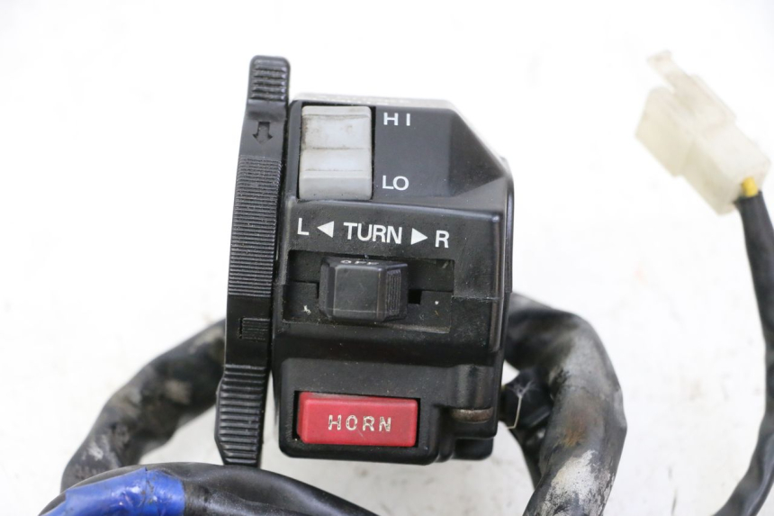 photo de LINKS SCHALTER YAMAHA FJ 36Y 1100 (1984 - 1985)