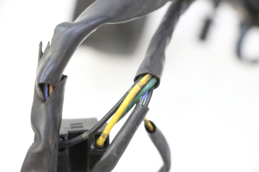 photo de LINKS SCHALTER YAMAHA FZ6 N FAZER 600 (2004 - 2006)