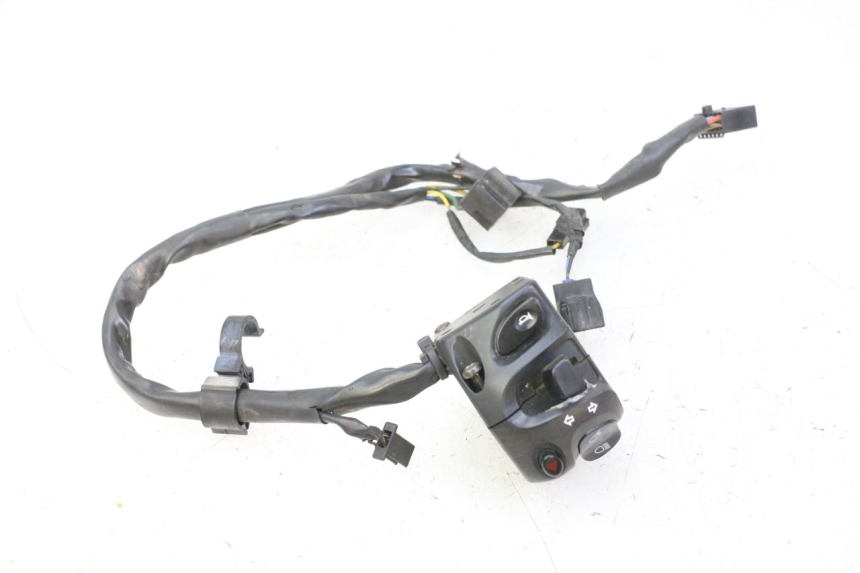 photo de LINKS SCHALTER YAMAHA FZ6 N FAZER 600 (2004 - 2006)