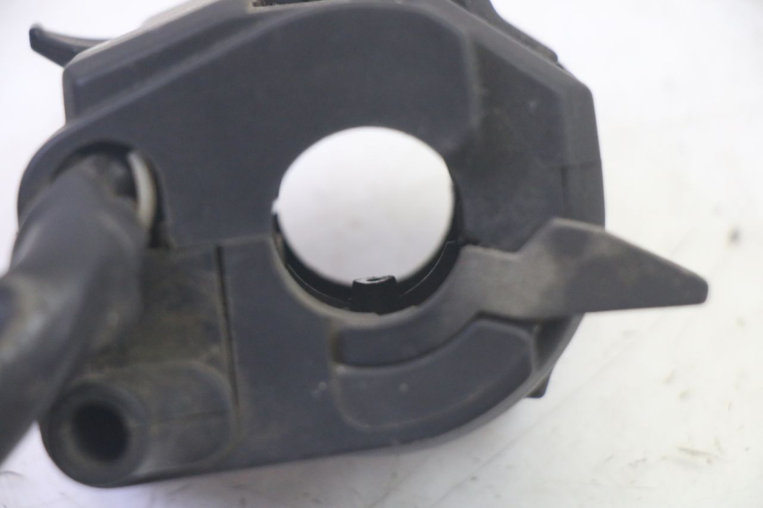 photo de LINKS SCHALTER KAWASAKI GPX R WARBIRD 600 (1988 - 1993) - Technische Nahaufnahme