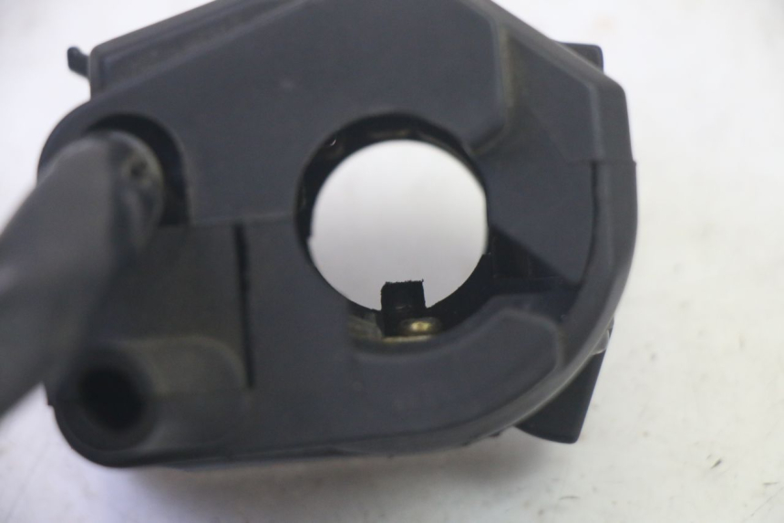 photo de LINKS SCHALTER KAWASAKI GPZ RX 1000 (1986 - 1988) - Details der Befestigungspunkte