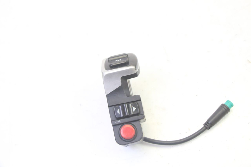 photo de LINKS SCHALTER HITWAY H5 1