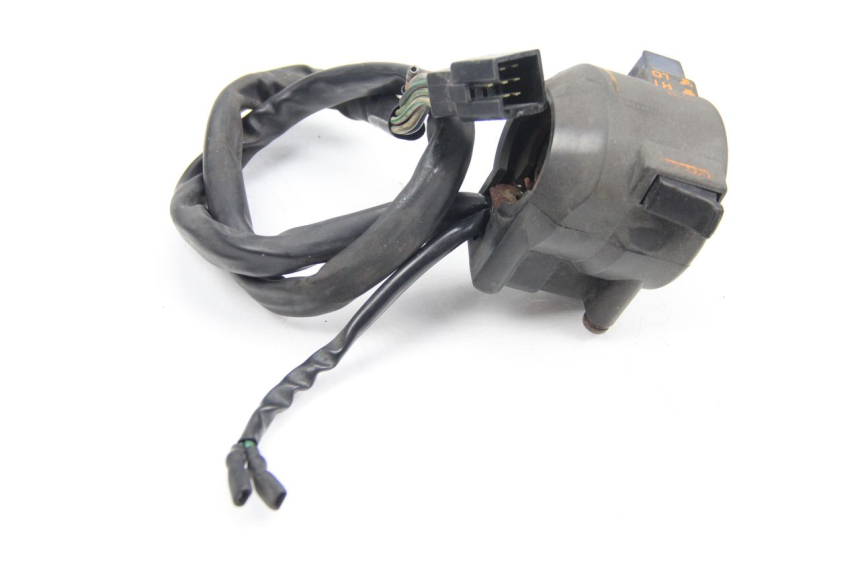 photo de LINKS SCHALTER HONDA CBR F SC21 1000 (1986 - 1992)