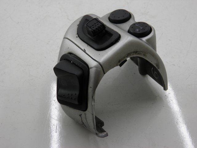 photo de LINKS SCHALTER PIAGGIO BEVERLY 125 (2005 - 2007)