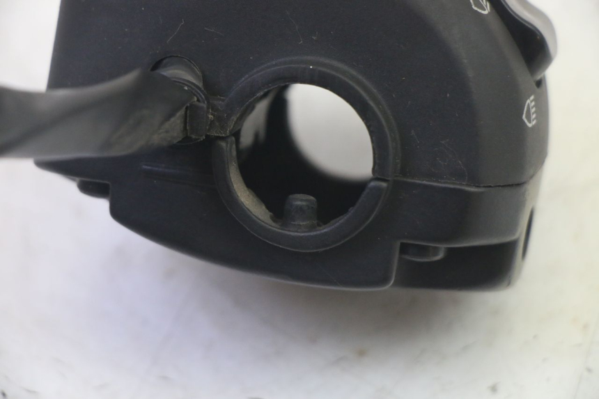 photo de LINKS SCHALTER LIGIER PULSE 3 1 (2014 - 2020) - Details der Befestigungspunkte