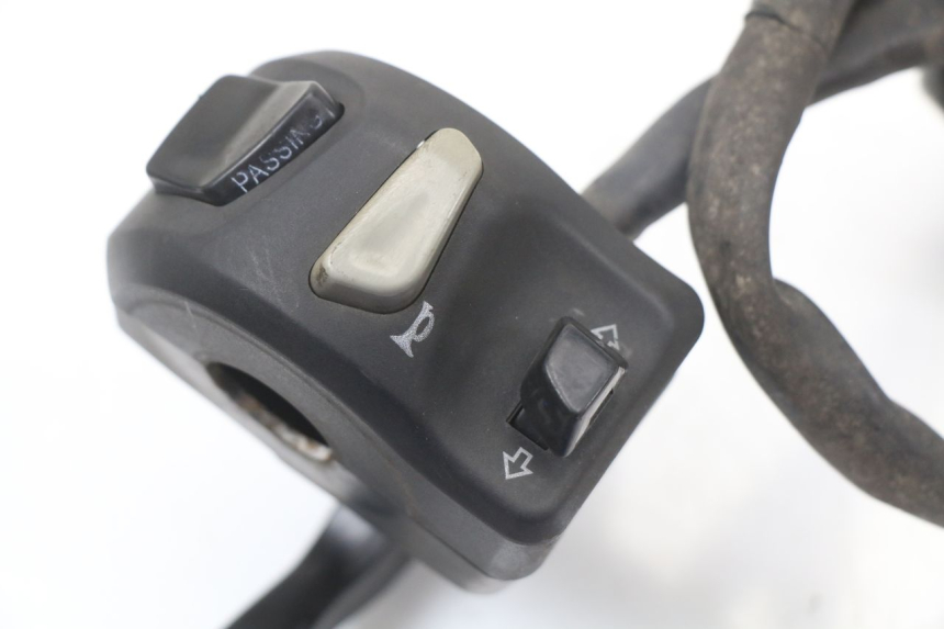 photo de LINKS SCHALTER PEUGEOT STREETZONE 2T 50 (2014 - 2019)