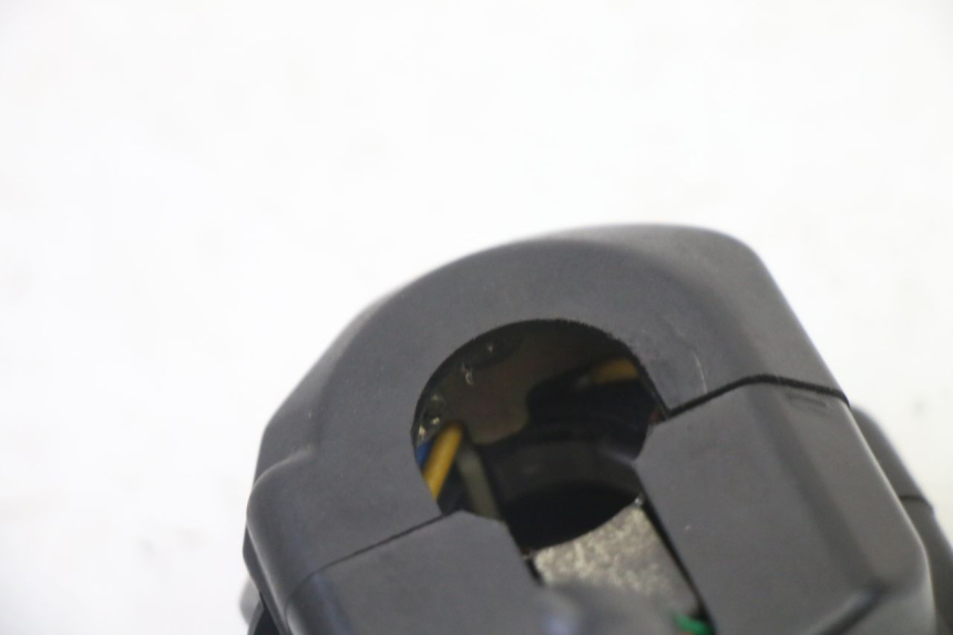 photo de LINKS SCHALTER YAMAHA TDR DELTABOX 125 (1993 - 2003)