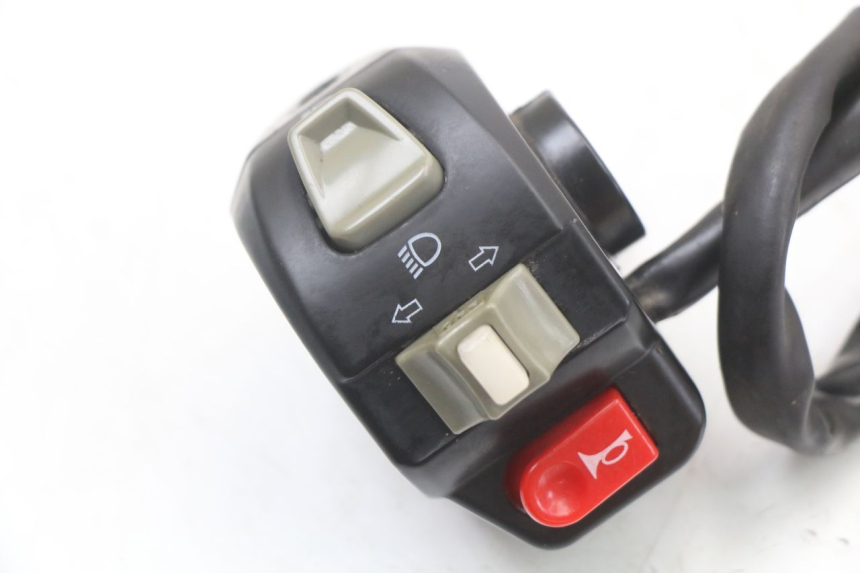 photo de LINKS SCHALTER TNT MOTOR ROMA 10' 2T 50 (2011 - 2018)