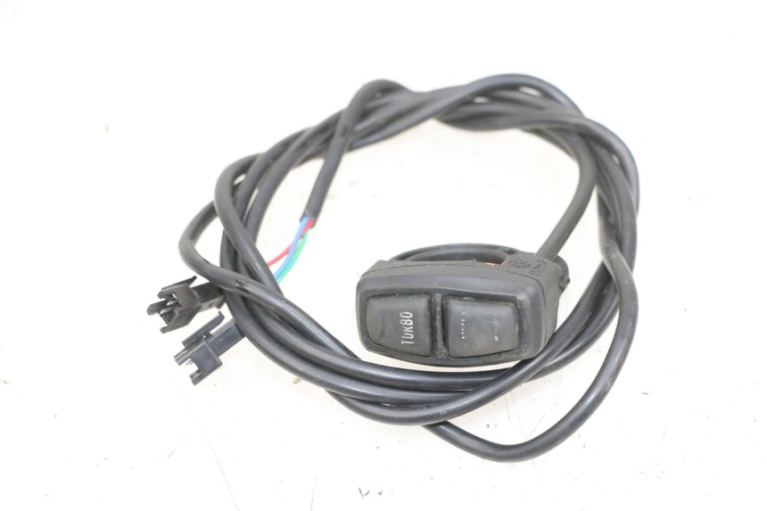 photo de LINKS SCHALTER DUALTRON VICTOR LIMITED 1