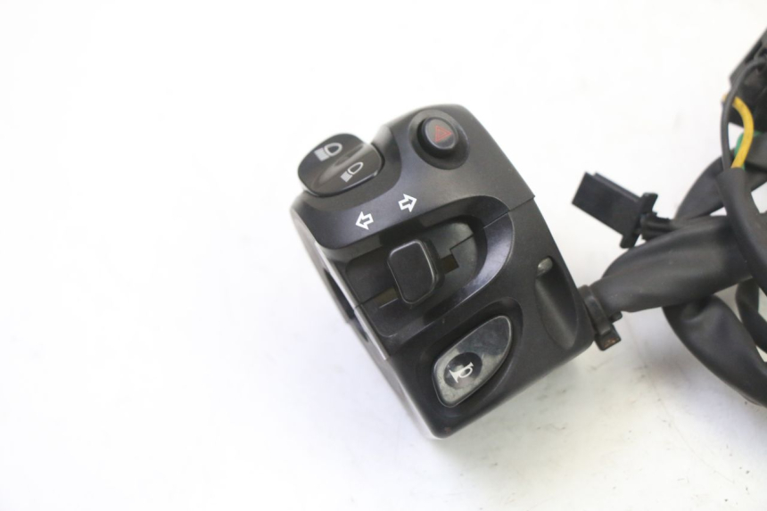 photo de LINKS SCHALTER YAMAHA XJ6 ABS 600 (2008 - 2016)
