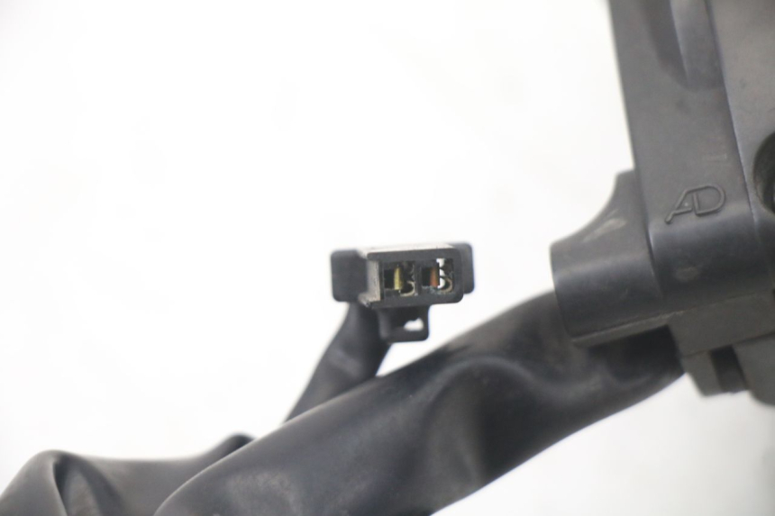 photo de LINKS SCHALTER YAMAHA FZS FAZER 600 (2001 - 2003)