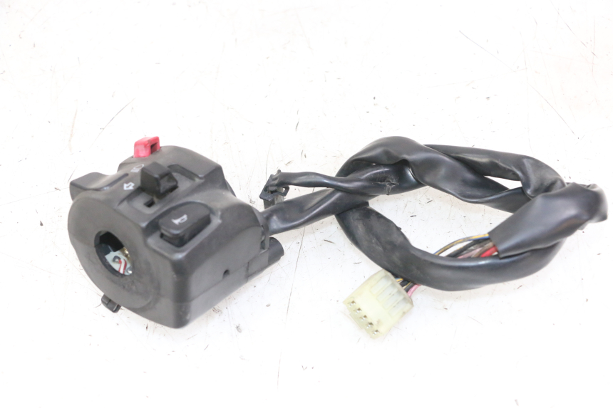 photo de LINKS SCHALTER YAMAHA FZS FAZER 600 (2001 - 2003)