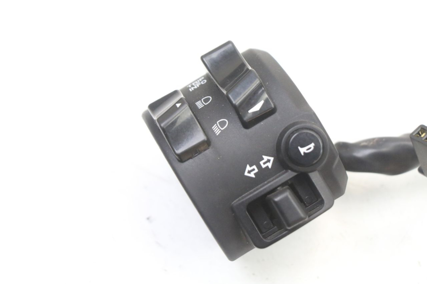 photo de LINKS SCHALTER YAMAHA TRACER 7 700 (2020 - 2024)
