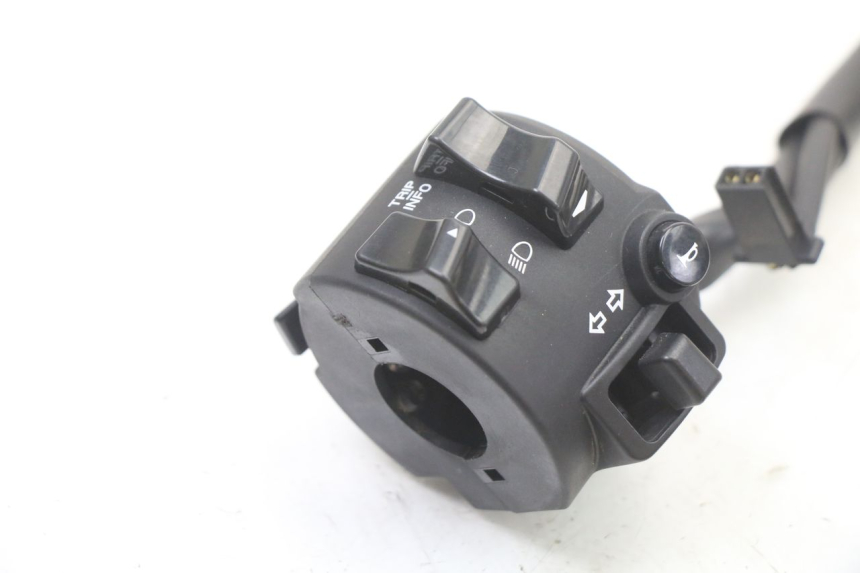 photo de LINKS SCHALTER YAMAHA TRACER 7 700 (2020 - 2024)