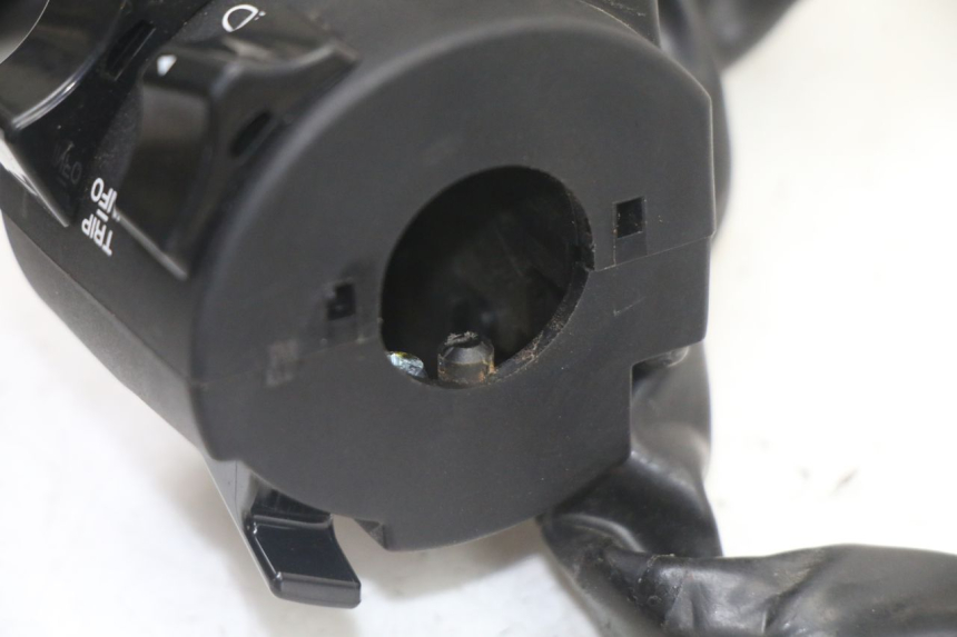photo de LINKS SCHALTER YAMAHA TRACER 7 700 (2020 - 2024)