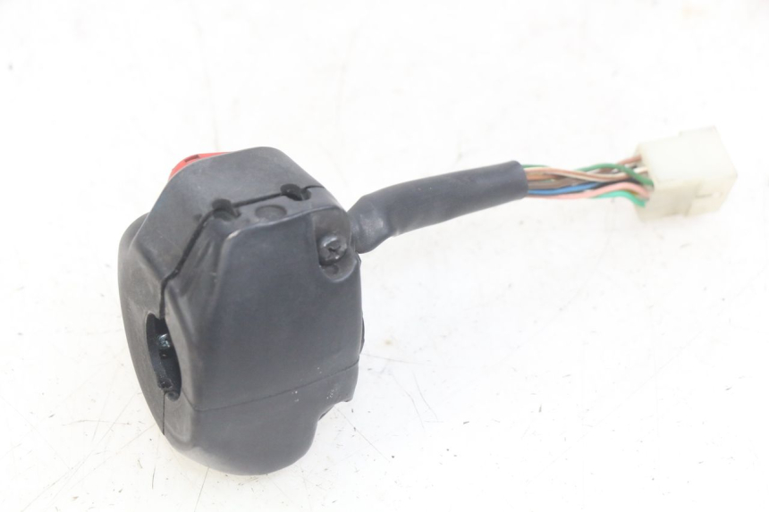 photo de LINKS SCHALTER YAMAHA YP MAJESTY 125 (2007 - 2010)