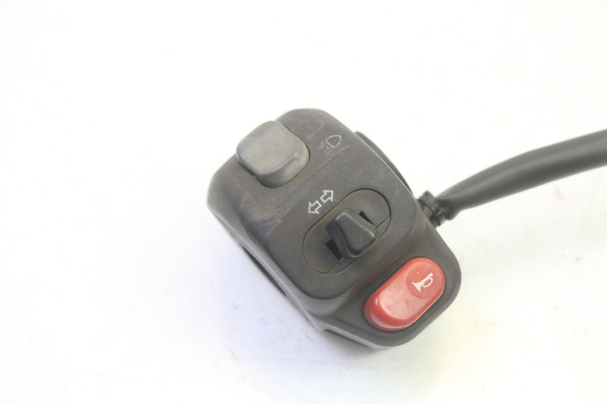 photo de LINKS SCHALTER YAMAHA YP MAJESTY 125 (2007 - 2010)