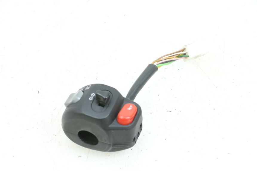 photo de LINKER LENKER YAMAHA YP MAJESTY 125 (2002 - 2006) - Details der Befestigungspunkte