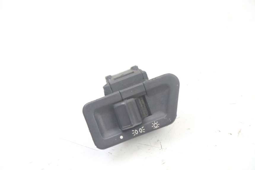 photo de LICHT SCHALTER SYM FIDDLE 125 (2008 - 2010)