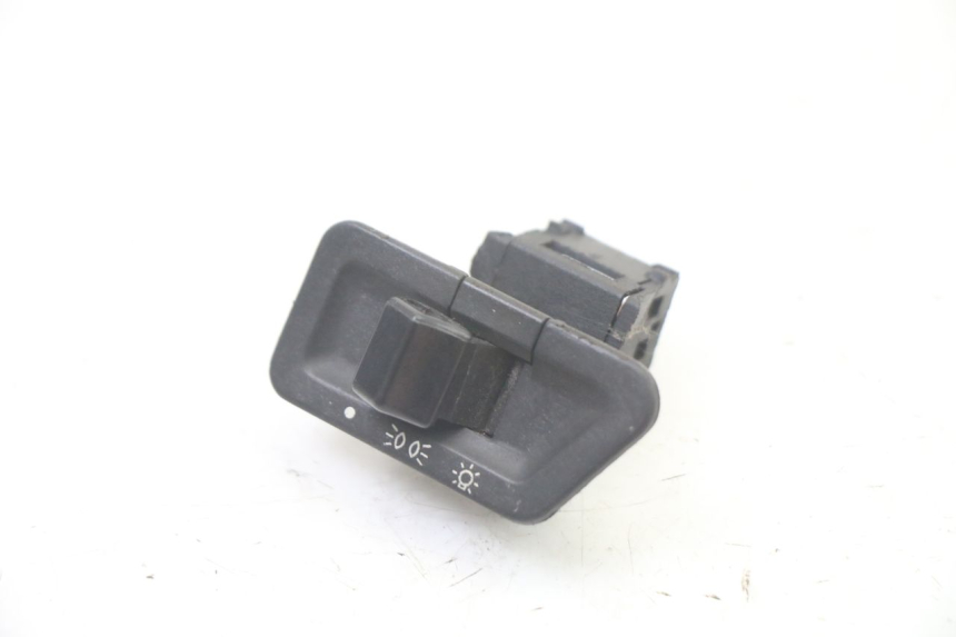 photo de LICHT SCHALTER SYM FIDDLE 125 (2008 - 2010)