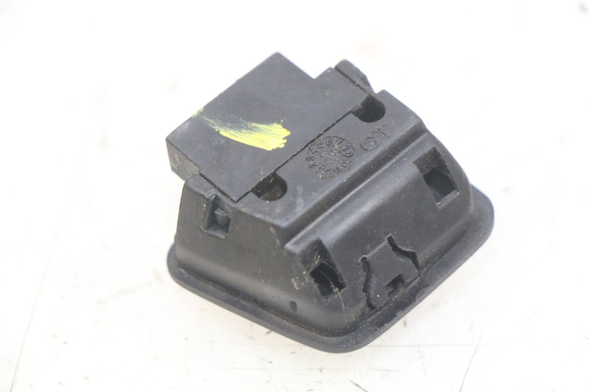 photo de LICHTSCHALTER PIAGGIO FLY 4T 50 (2013 - 2017)