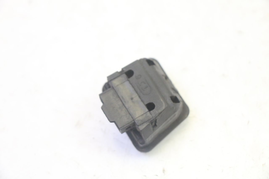 photo de ABBLENDLICHT SCHALTER  SYM ORBIT III 3 4T 50 (2021 - 2025) - Zoom auf Gebrauchszustand