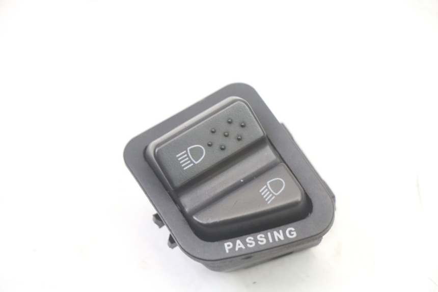 photo de LICHTSCHALTER PIAGGIO X8 125 (2004 - 2007)